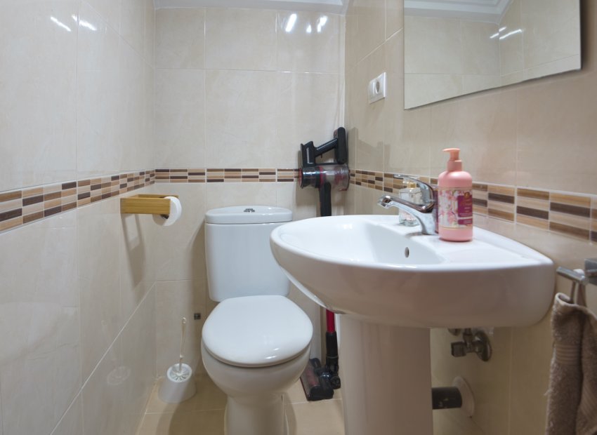 Resale - Townhouse / Duplex / Corner - Ciudad Quesada - Doña Pepa