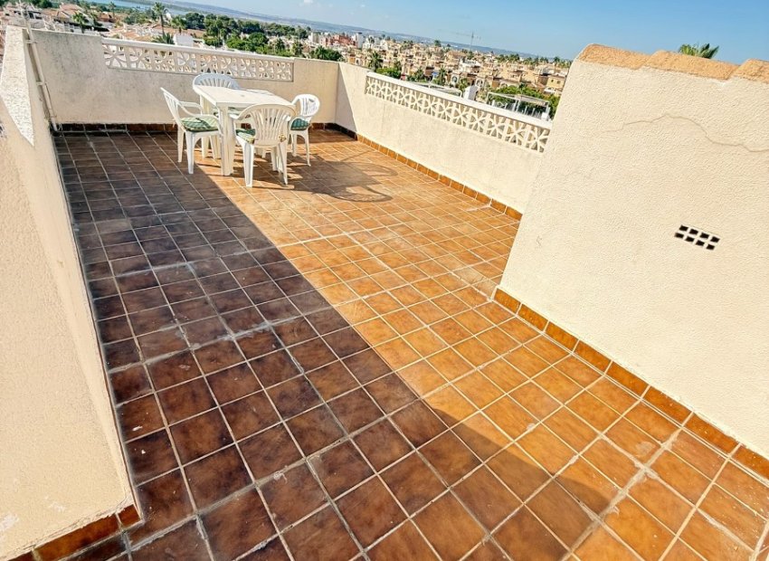 Resale - Townhouse / Duplex / Corner - Ciudad Quesada - La Fiesta