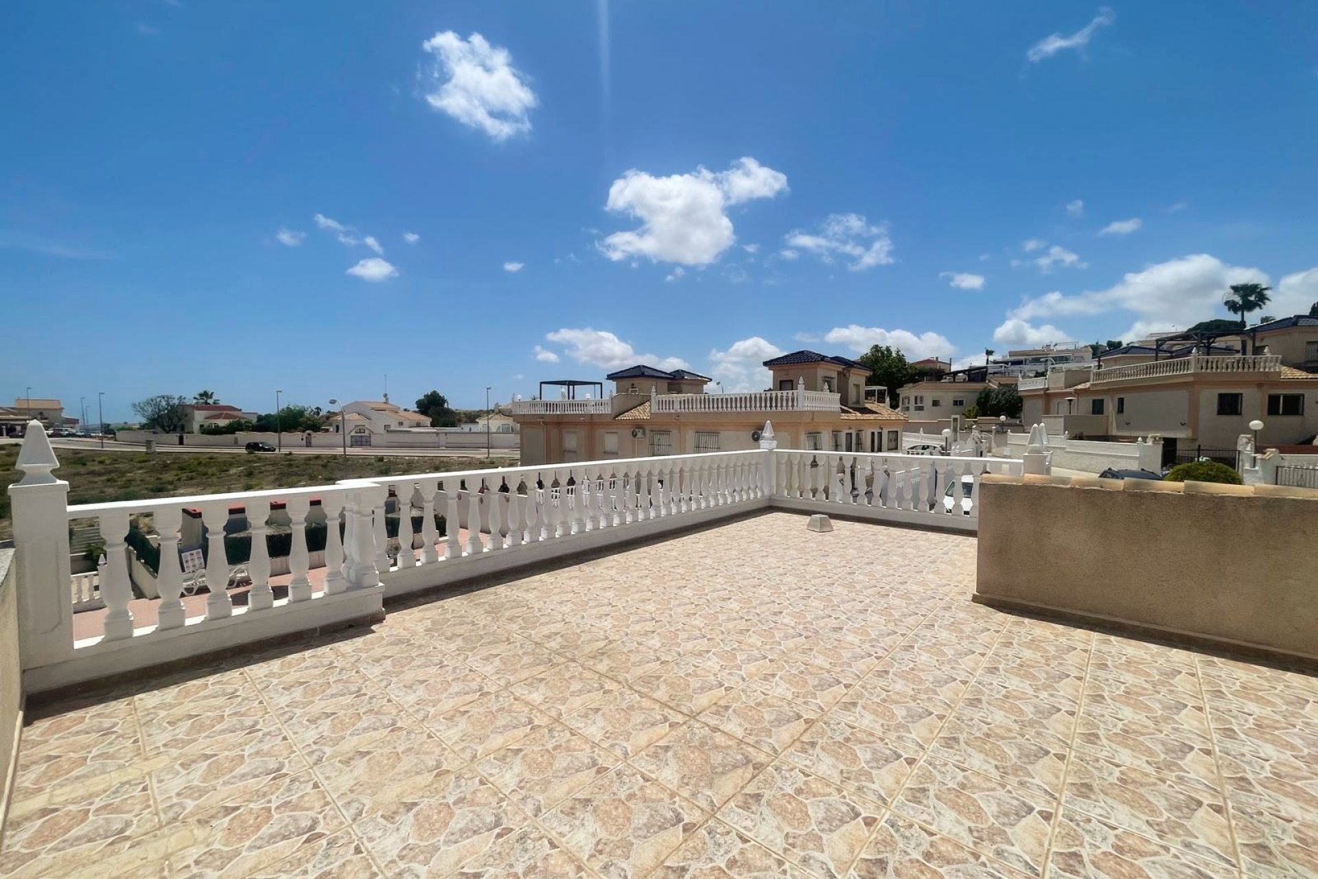 Resale - Townhouse / Duplex / Corner - Ciudad Quesada - La Marquesa Golf