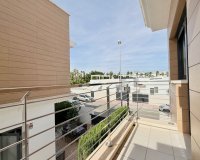 Resale - Townhouse / Duplex / Corner - Ciudad Quesada - Lo Marabú