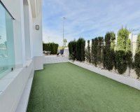 Resale - Townhouse / Duplex / Corner - Ciudad Quesada - Lo Marabú