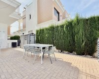 Resale - Townhouse / Duplex / Corner - Ciudad Quesada - Lo Marabú