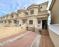 Resale - Townhouse / Duplex / Corner - Ciudad Quesada - Lo Marabú