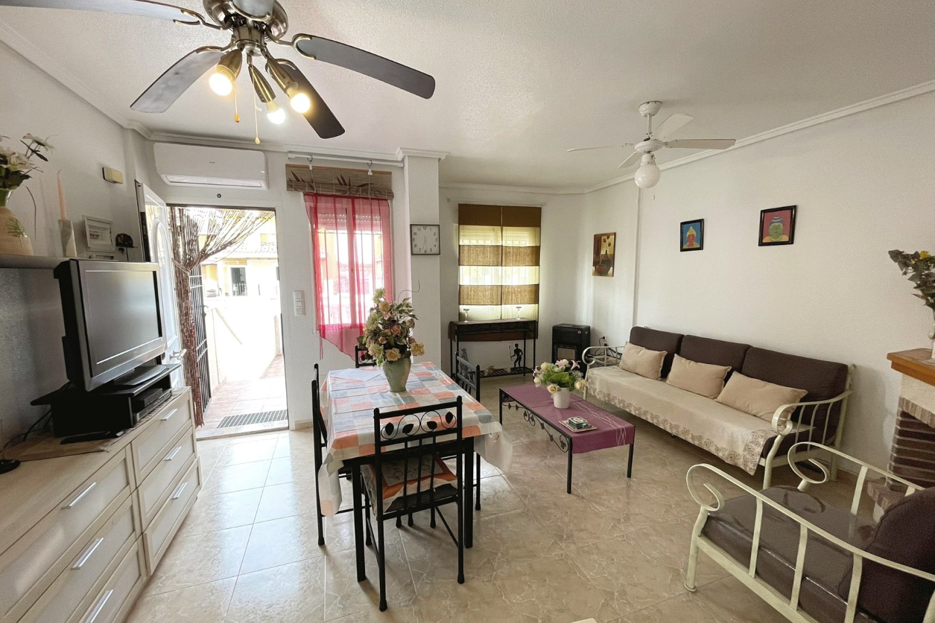 Resale - Townhouse / Duplex / Corner - Ciudad Quesada - Lo Marabú