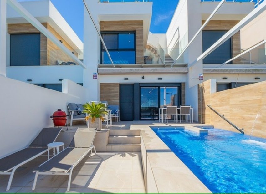 Resale - Townhouse / Duplex / Corner - Ciudad Quesada - Rojales