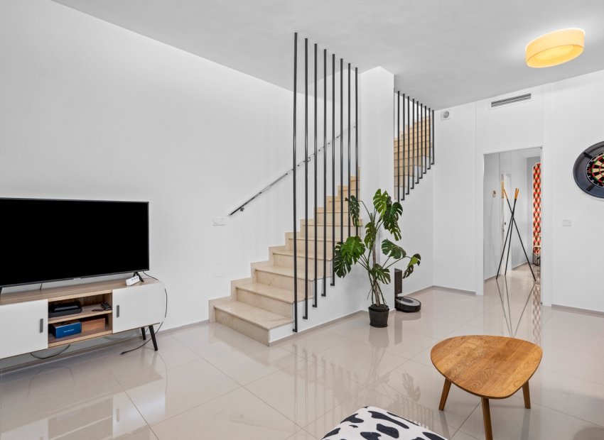 Resale - Townhouse / Duplex / Corner - Ciudad Quesada - Rojales