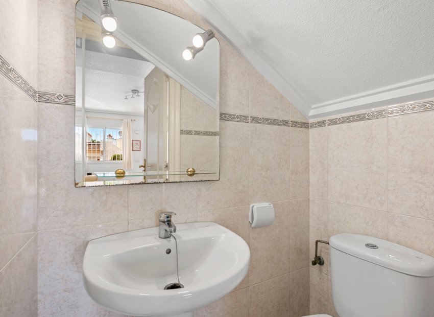 Resale - Townhouse / Duplex / Corner - Ciudad Quesada - Rojales