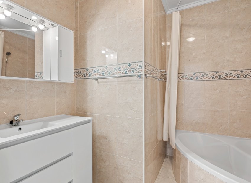 Resale - Townhouse / Duplex / Corner - Ciudad Quesada - Rojales