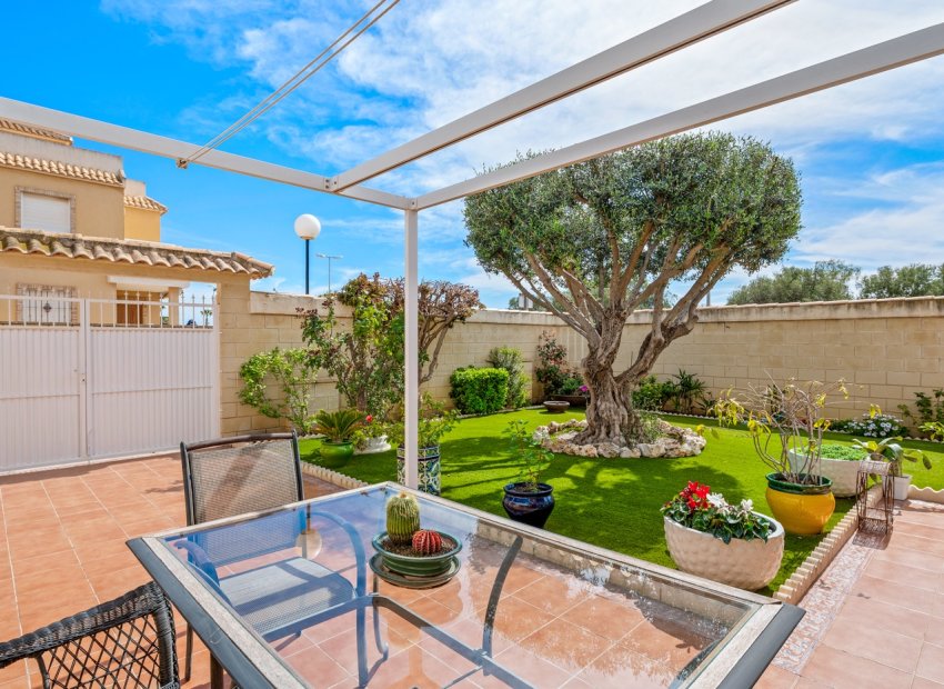 Resale - Townhouse / Duplex / Corner - Ciudad Quesada - Rojales