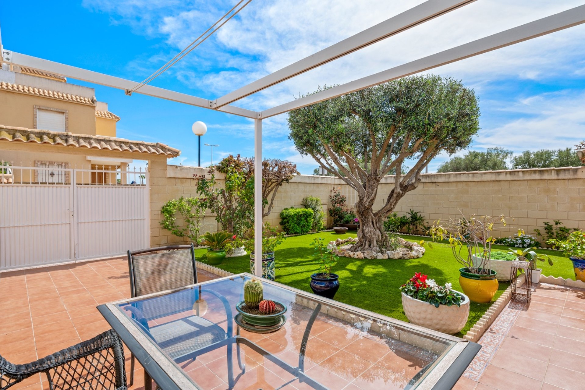 Resale - Townhouse / Duplex / Corner - Ciudad Quesada - Rojales