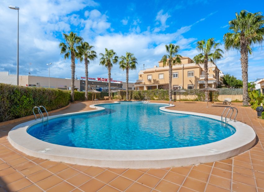 Resale - Townhouse / Duplex / Corner - Ciudad Quesada - Rojales