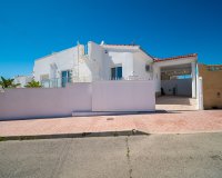 Resale - Townhouse / Duplex / Corner - Ciudad Quesada - town