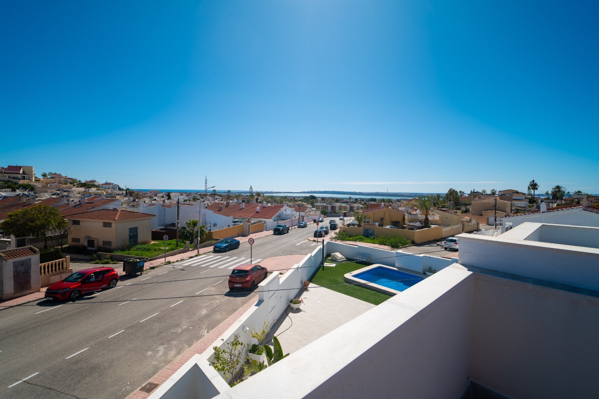 Resale - Townhouse / Duplex / Corner - Ciudad Quesada - town