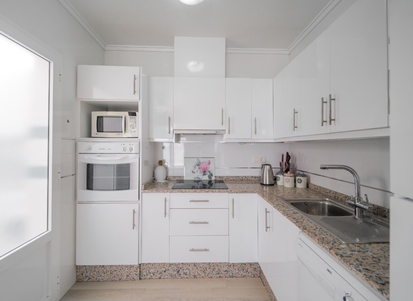 Resale - Townhouse / Duplex / Corner - Ciudad Quesada - town