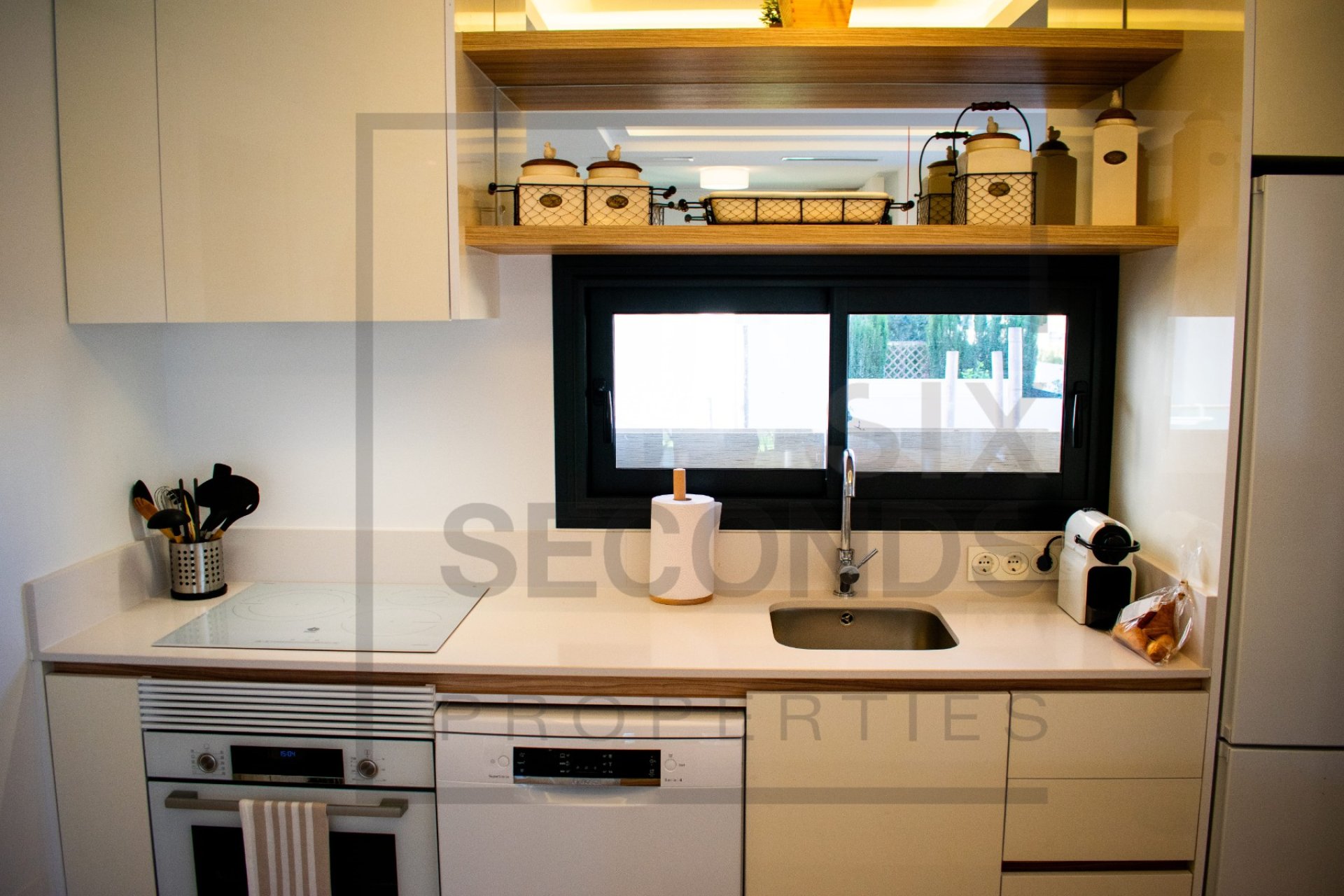 Resale - Townhouse / Duplex / Corner - Ciudad Quesada