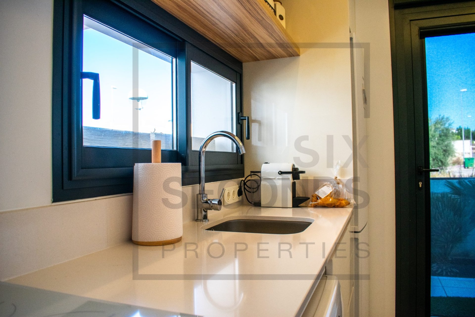 Resale - Townhouse / Duplex / Corner - Ciudad Quesada