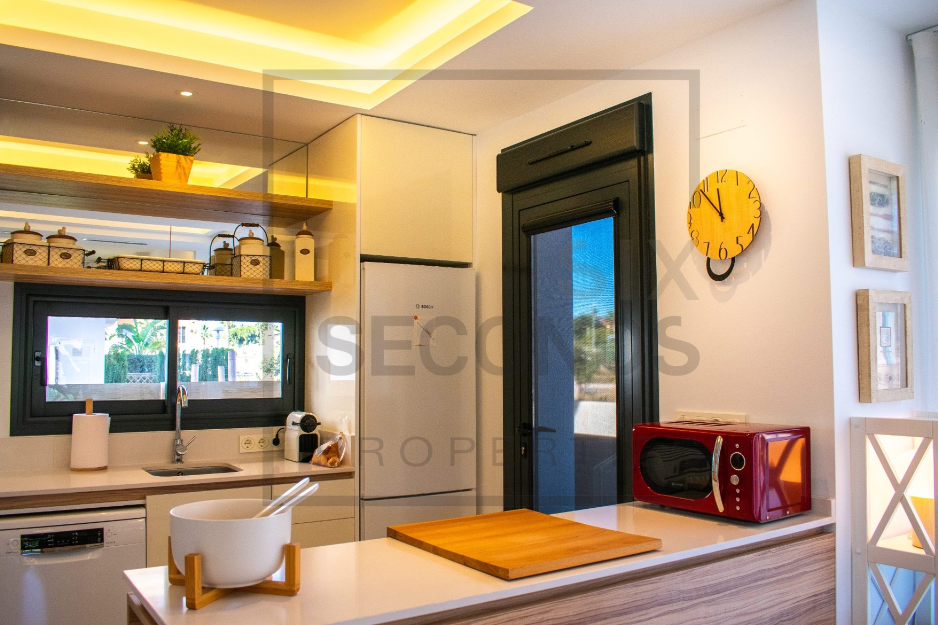 Resale - Townhouse / Duplex / Corner - Ciudad Quesada