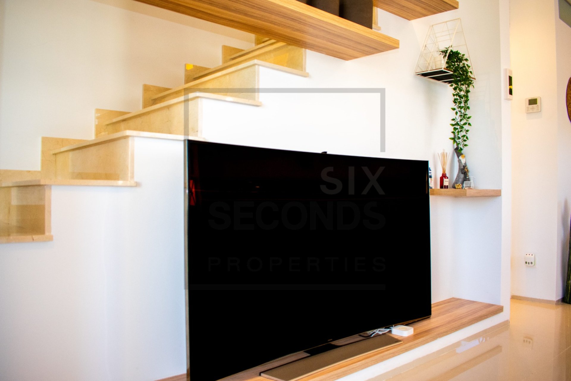 Resale - Townhouse / Duplex / Corner - Ciudad Quesada