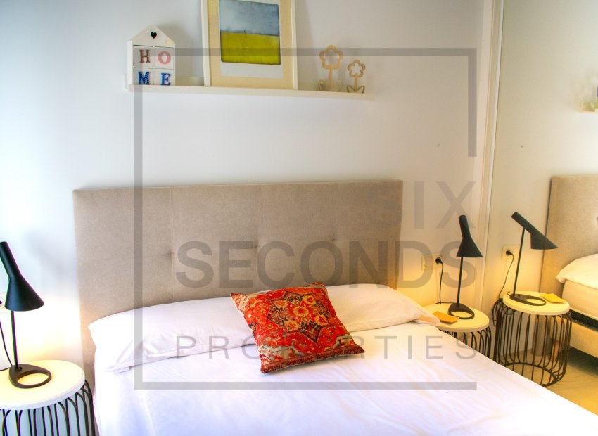 Resale - Townhouse / Duplex / Corner - Ciudad Quesada