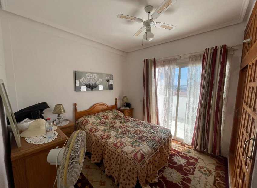 Resale - Townhouse / Duplex / Corner - Ciudad Quesada
