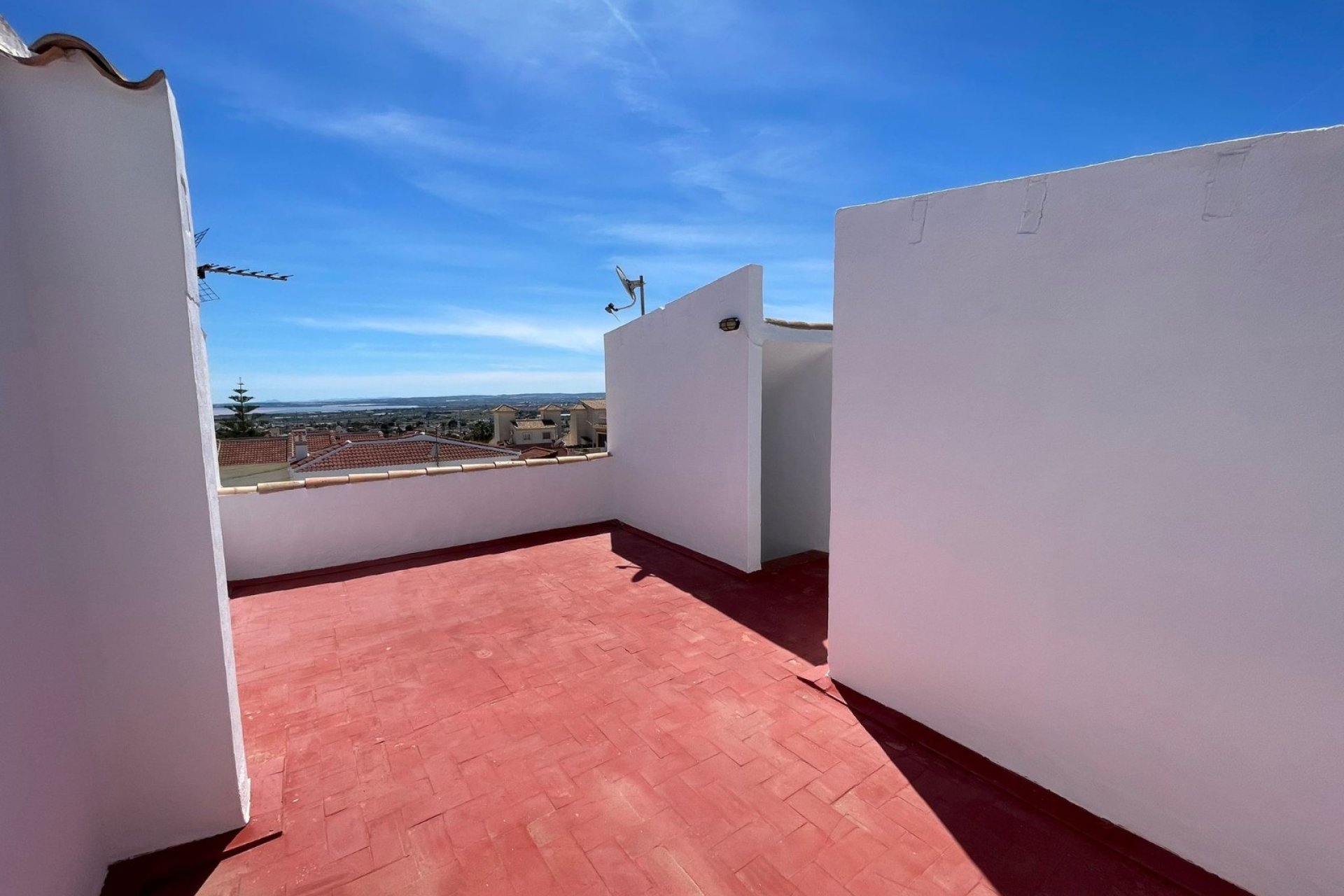 Resale - Townhouse / Duplex / Corner - Ciudad Quesada
