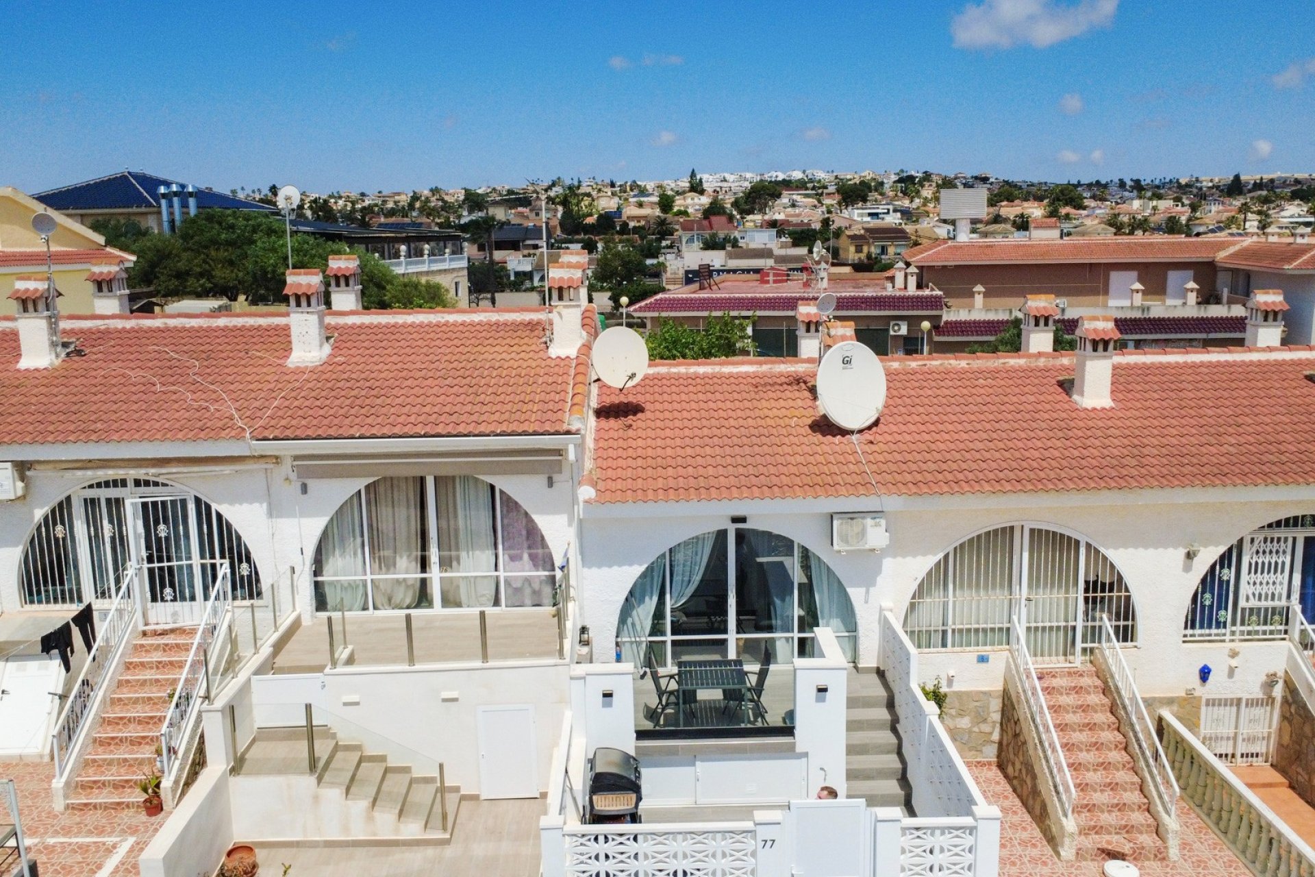 Resale - Townhouse / Duplex / Corner - Ciudad Quesada