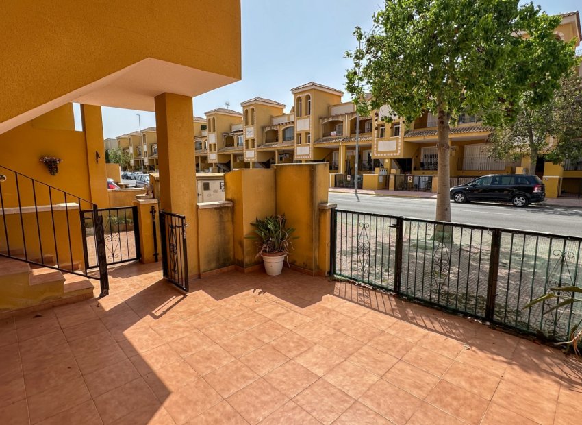 Resale - Townhouse / Duplex / Corner - Daya Nueva - Costa Blanca Sur