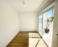 Resale - Townhouse / Duplex / Corner - Daya Vieja