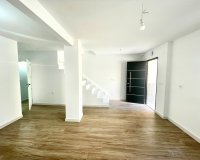 Resale - Townhouse / Duplex / Corner - Daya Vieja
