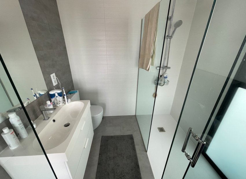 Resale - Townhouse / Duplex / Corner - Dolores - Alicante