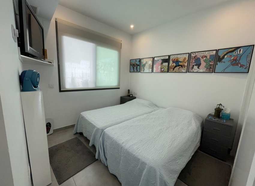 Resale - Townhouse / Duplex / Corner - Dolores - Alicante