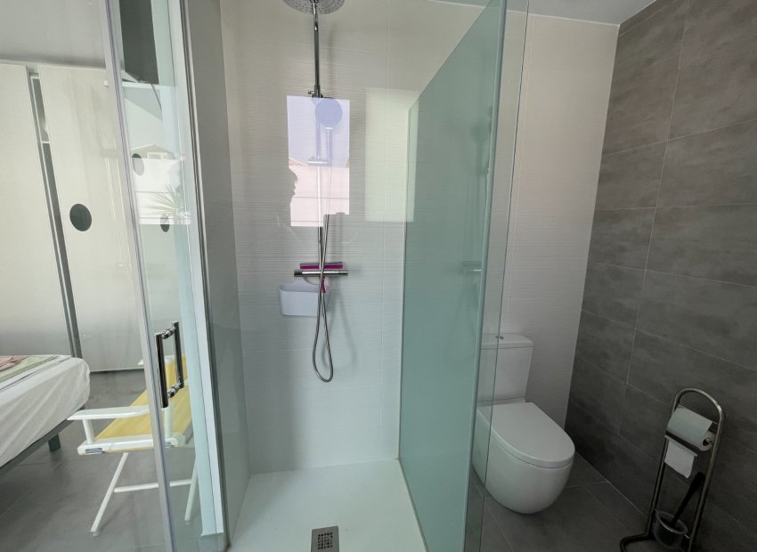 Resale - Townhouse / Duplex / Corner - Dolores - Alicante