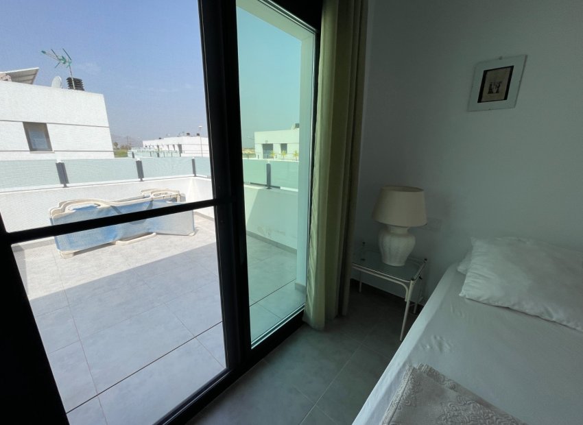 Resale - Townhouse / Duplex / Corner - Dolores - Alicante