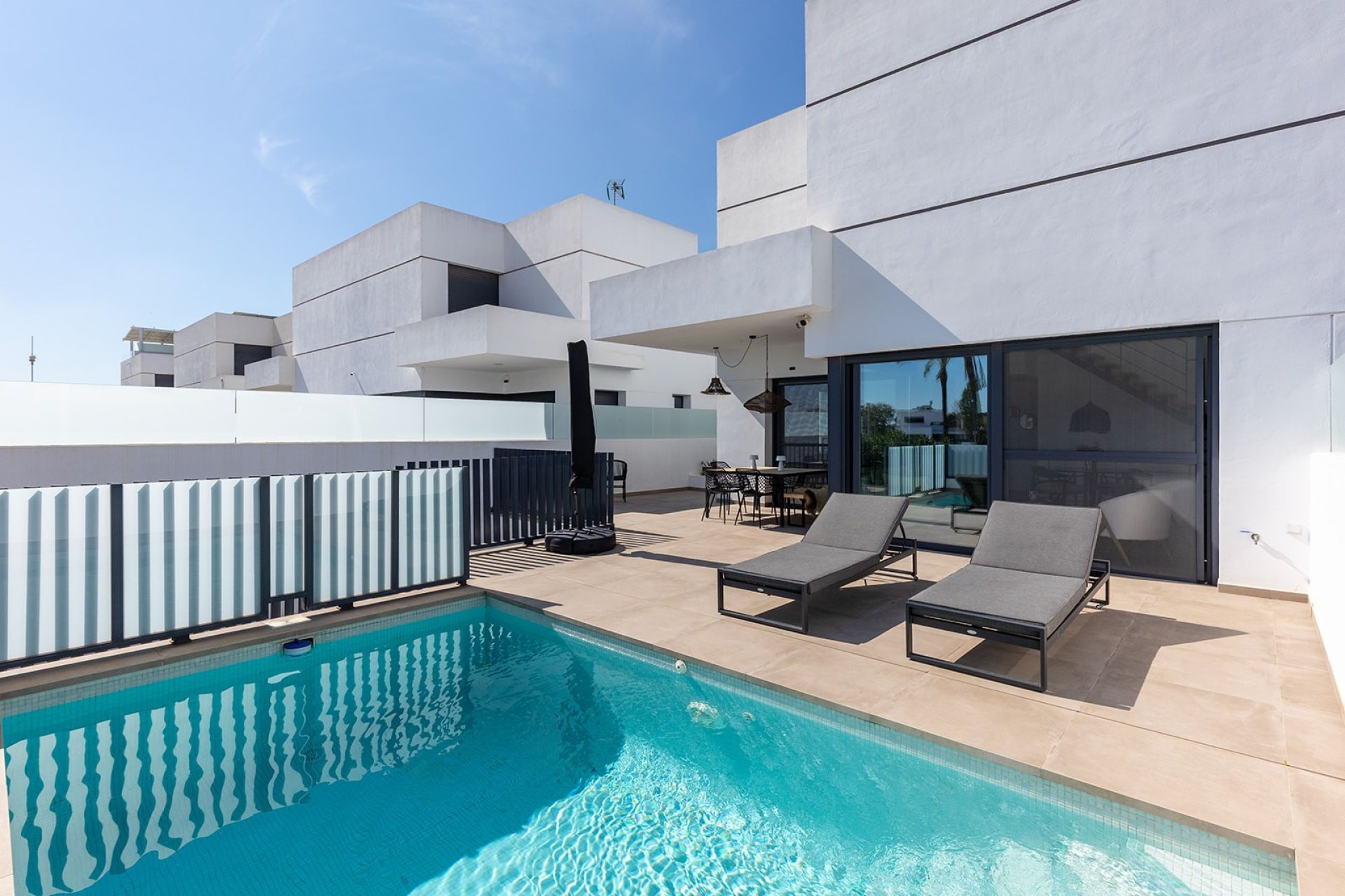 Resale - Townhouse / Duplex / Corner - Dolores