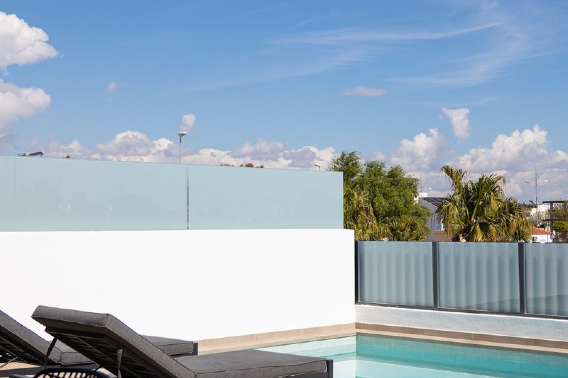 Resale - Townhouse / Duplex / Corner - Dolores