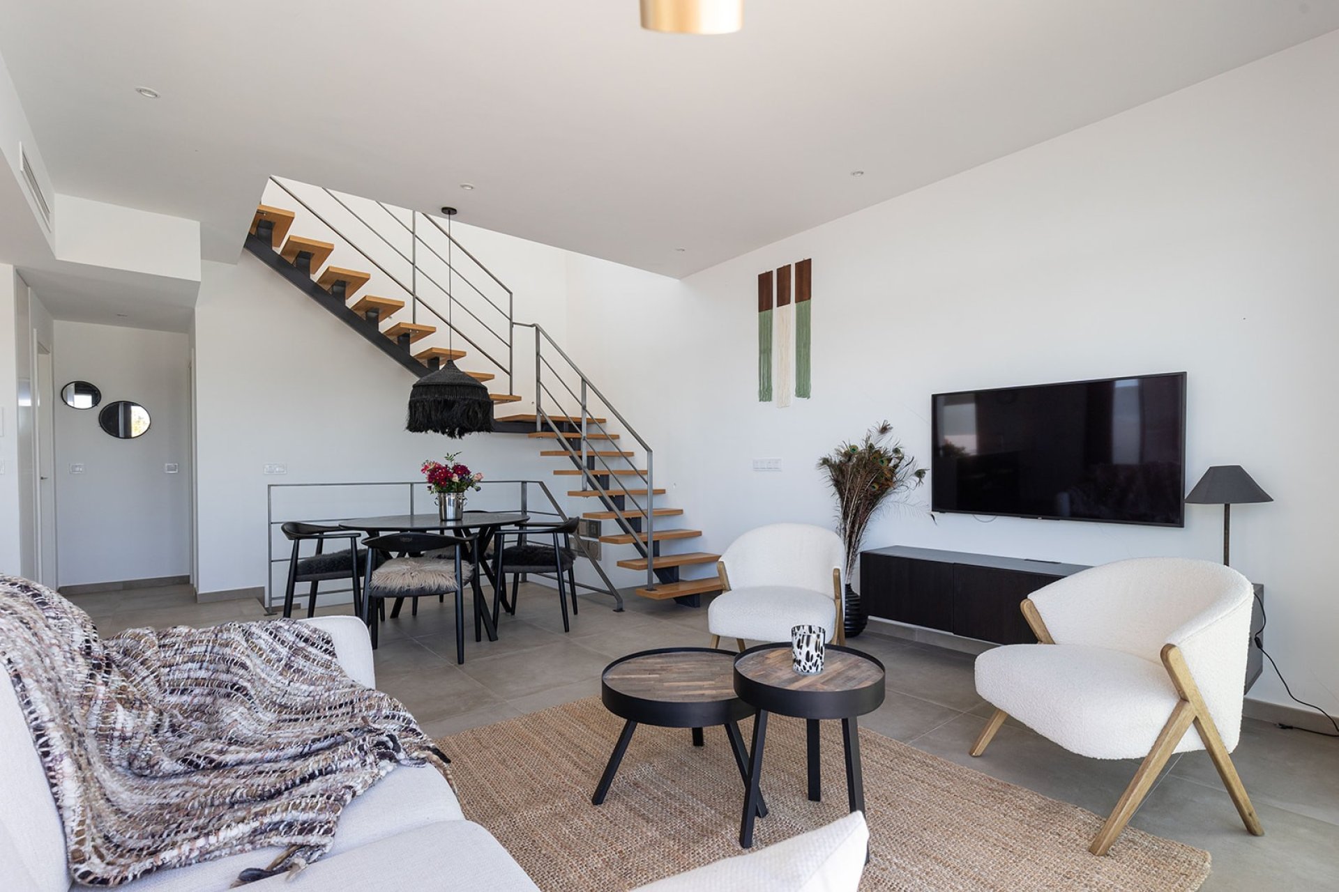 Resale - Townhouse / Duplex / Corner - Dolores