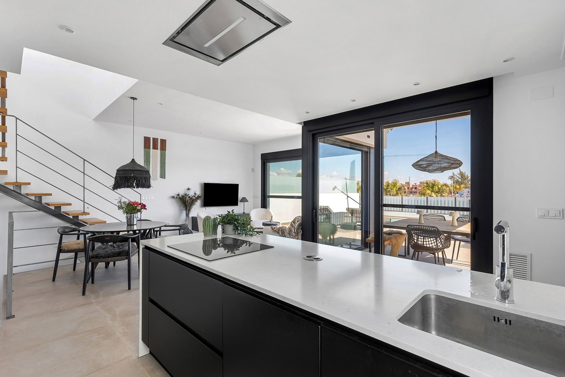 Resale - Townhouse / Duplex / Corner - Dolores