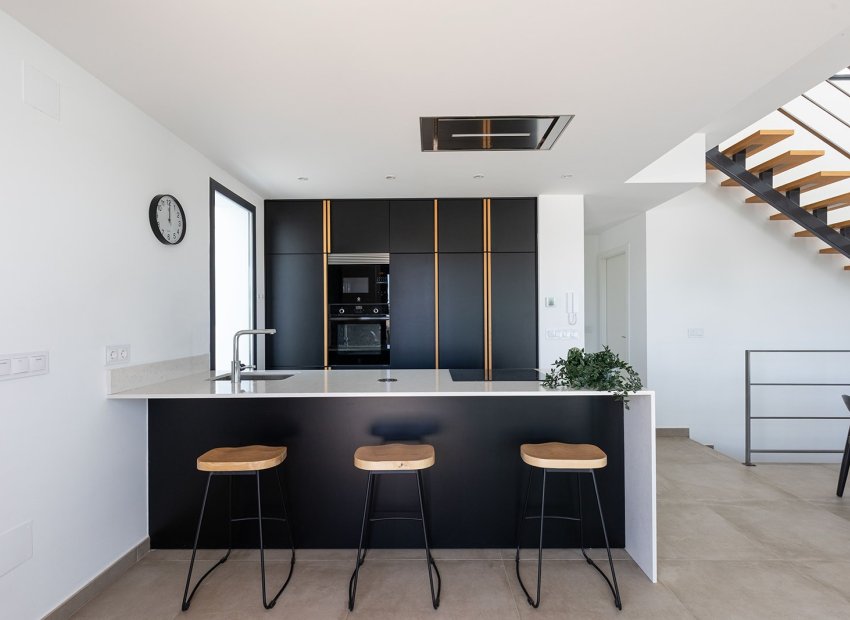 Resale - Townhouse / Duplex / Corner - Dolores