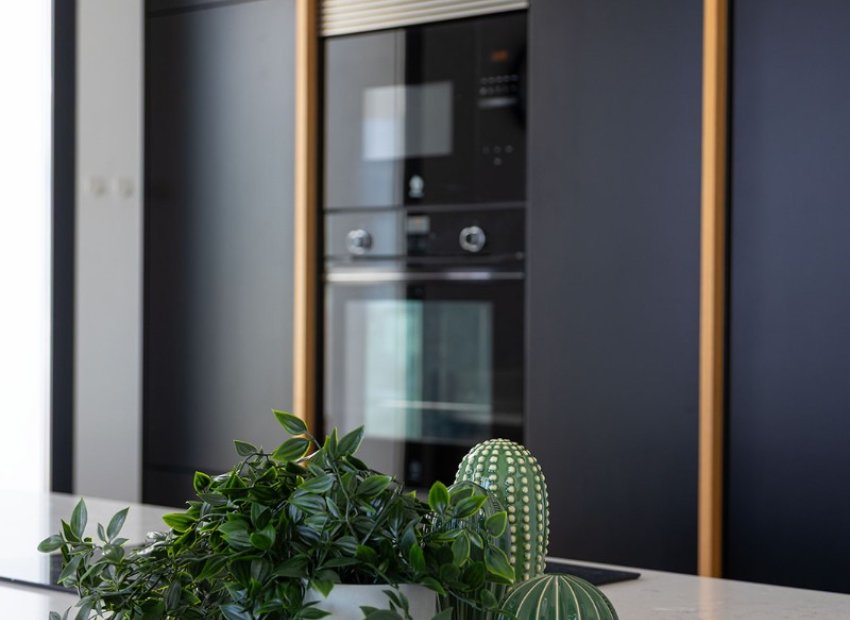 Resale - Townhouse / Duplex / Corner - Dolores