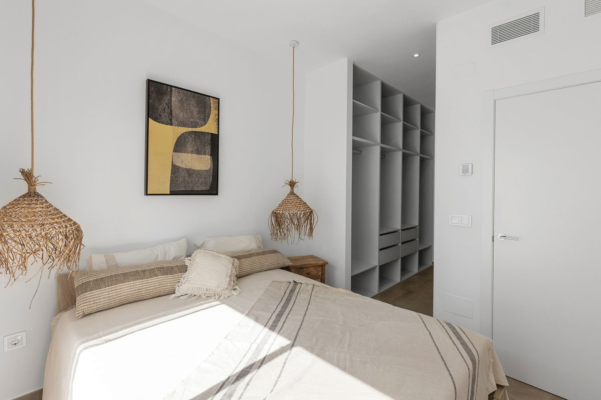 Resale - Townhouse / Duplex / Corner - Dolores