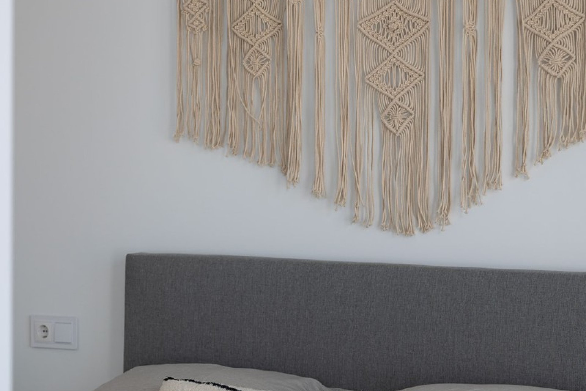 Resale - Townhouse / Duplex / Corner - Dolores