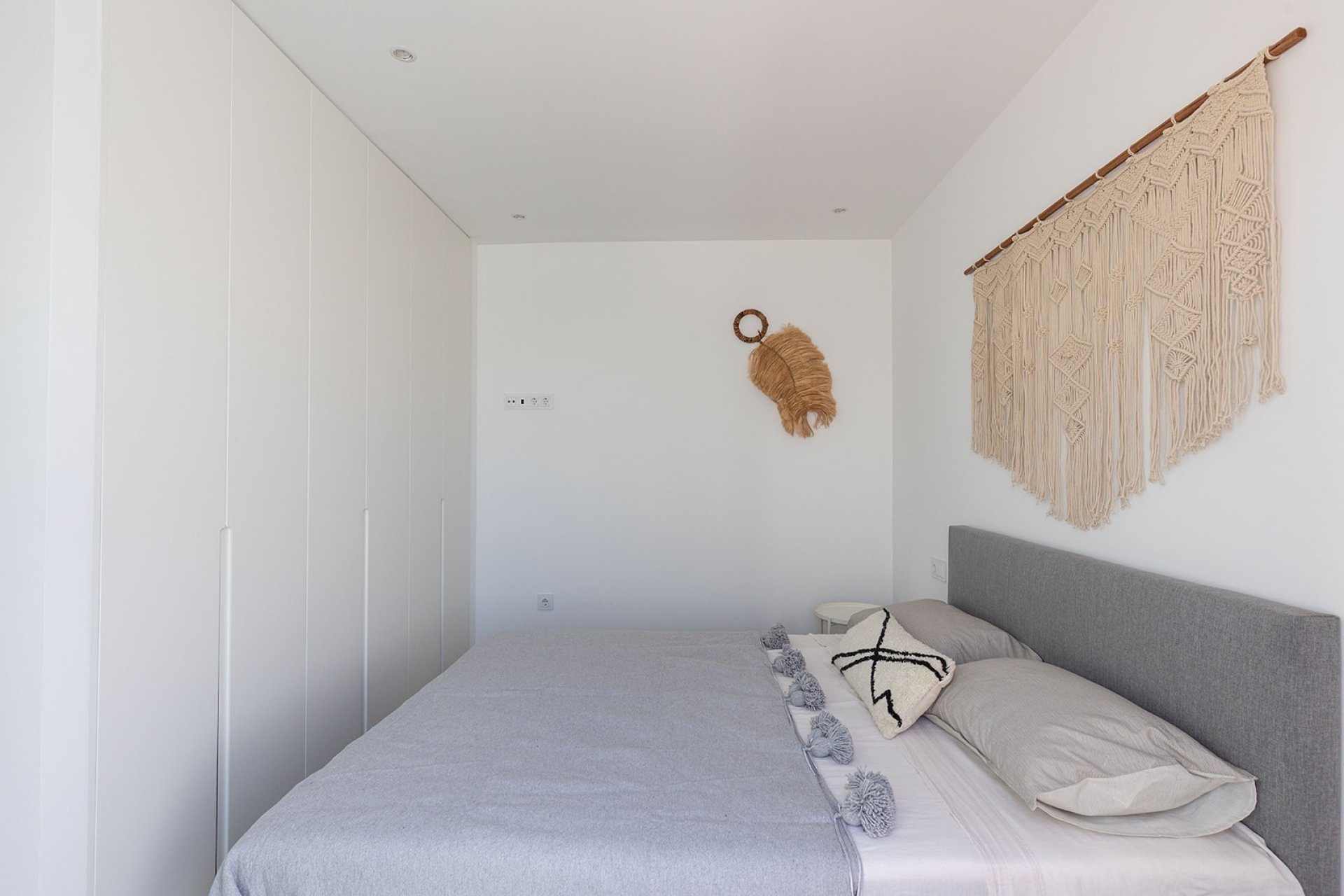 Resale - Townhouse / Duplex / Corner - Dolores