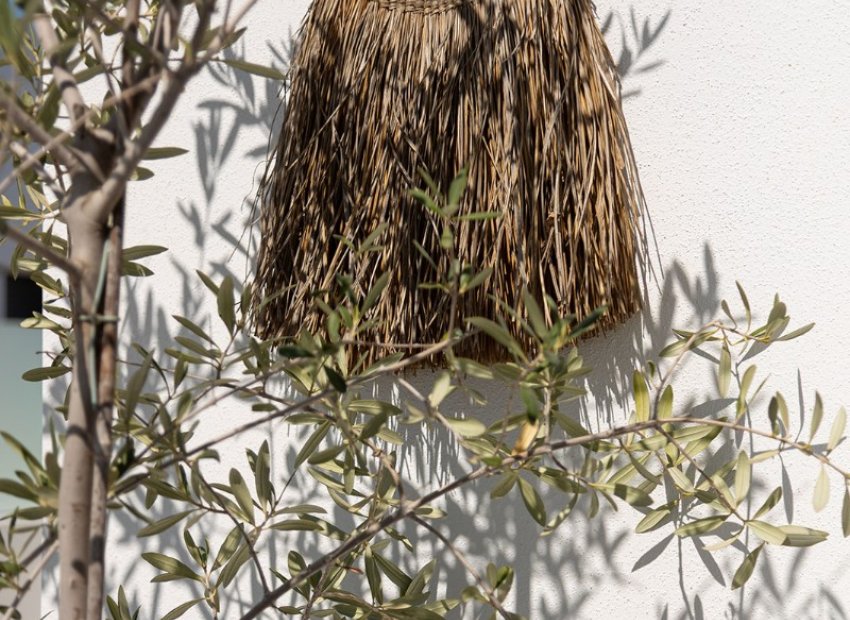 Resale - Townhouse / Duplex / Corner - Dolores