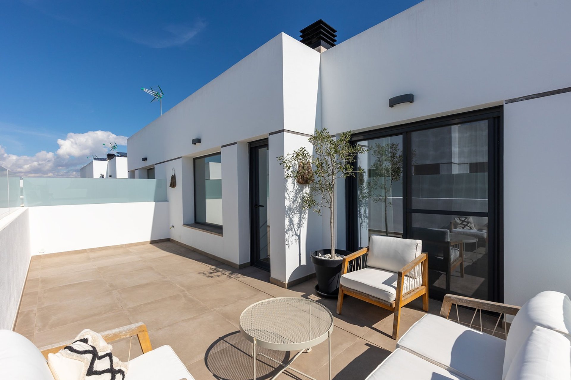 Resale - Townhouse / Duplex / Corner - Dolores