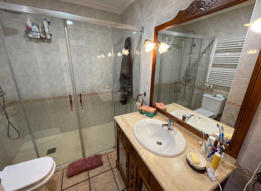 Resale - Townhouse / Duplex / Corner - Elche - Center