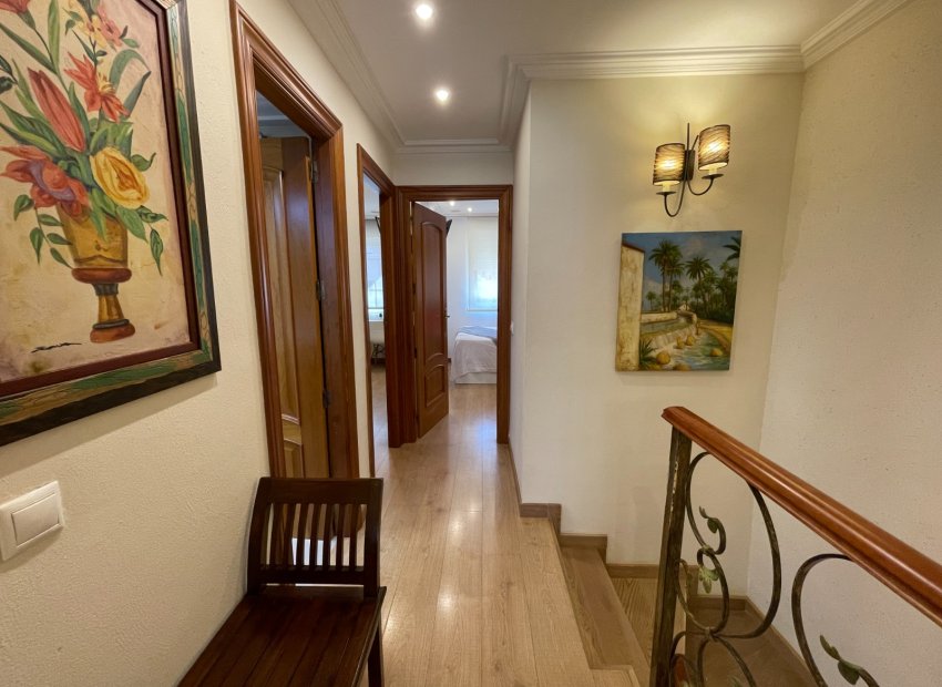 Resale - Townhouse / Duplex / Corner - Elche - Center