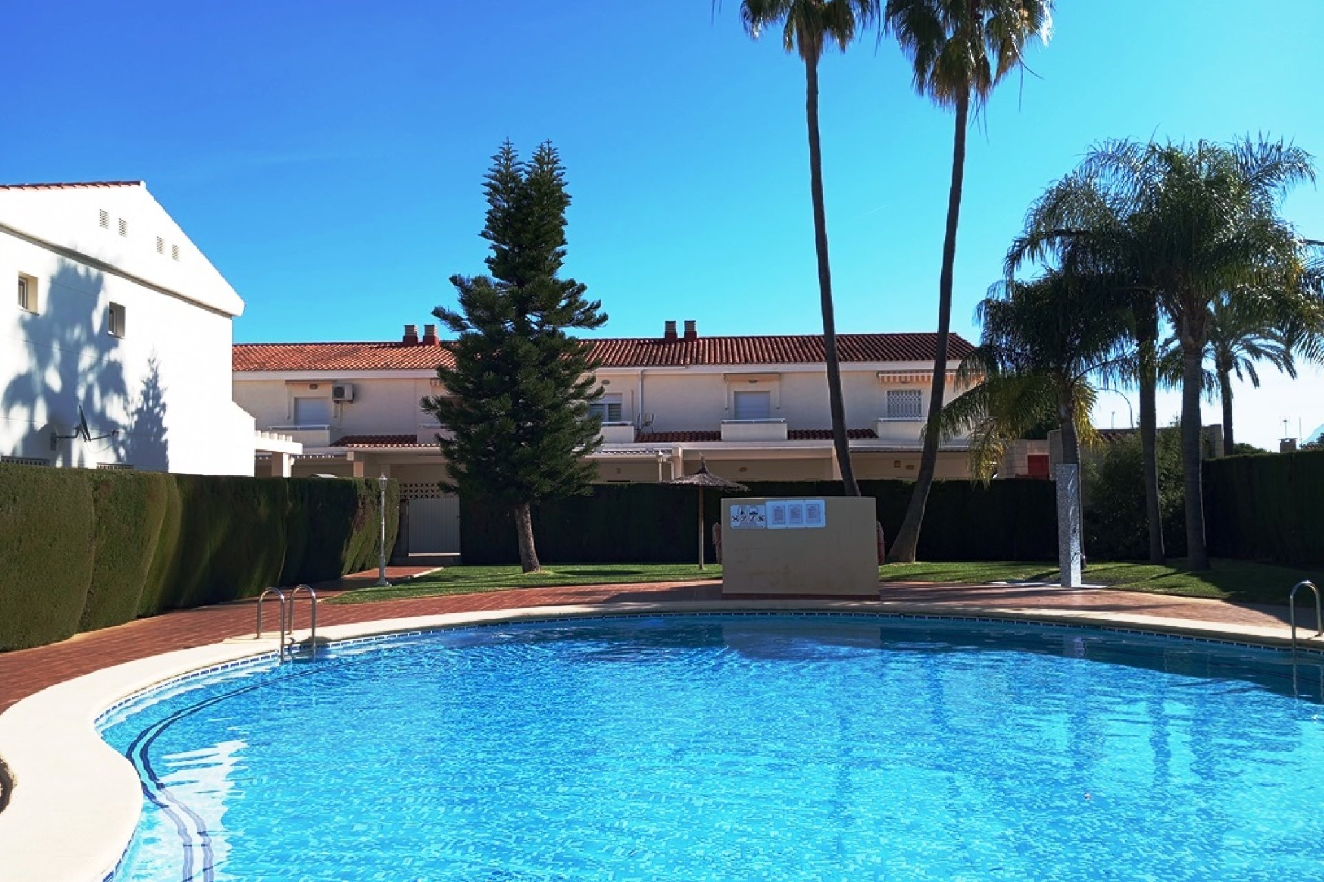 Resale - Townhouse / Duplex / Corner - Els Poblets