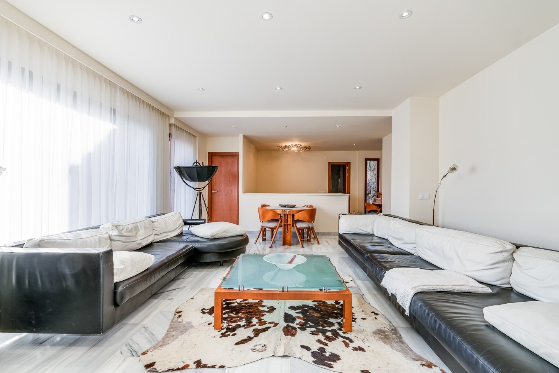 Resale - Townhouse / Duplex / Corner - Estepoa - Selwo