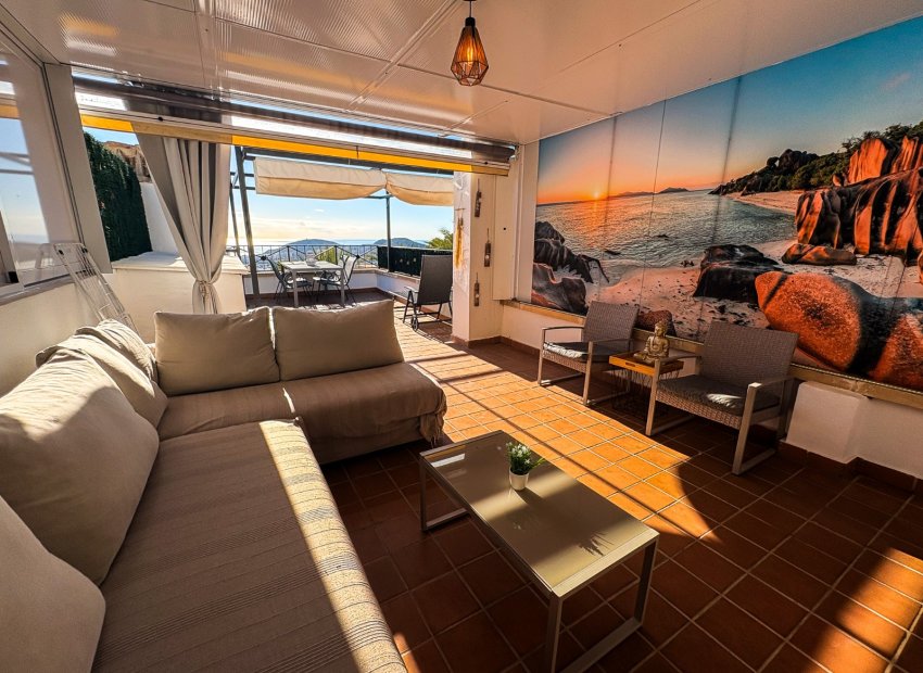 Resale - Townhouse / Duplex / Corner - Finestrat - Golf Bahía