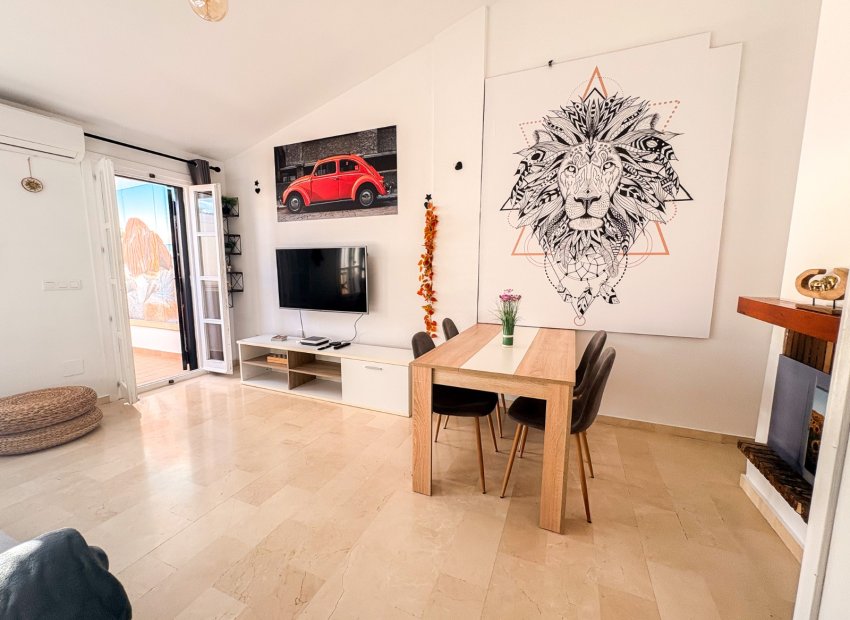 Resale - Townhouse / Duplex / Corner - Finestrat - Golf Bahía